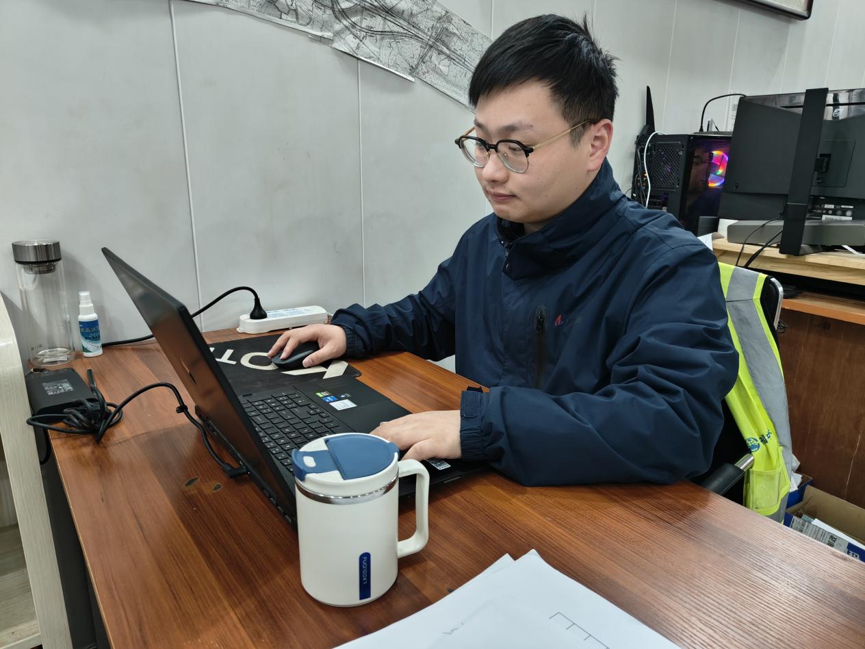 拉菲国际·(中国游)官方网站